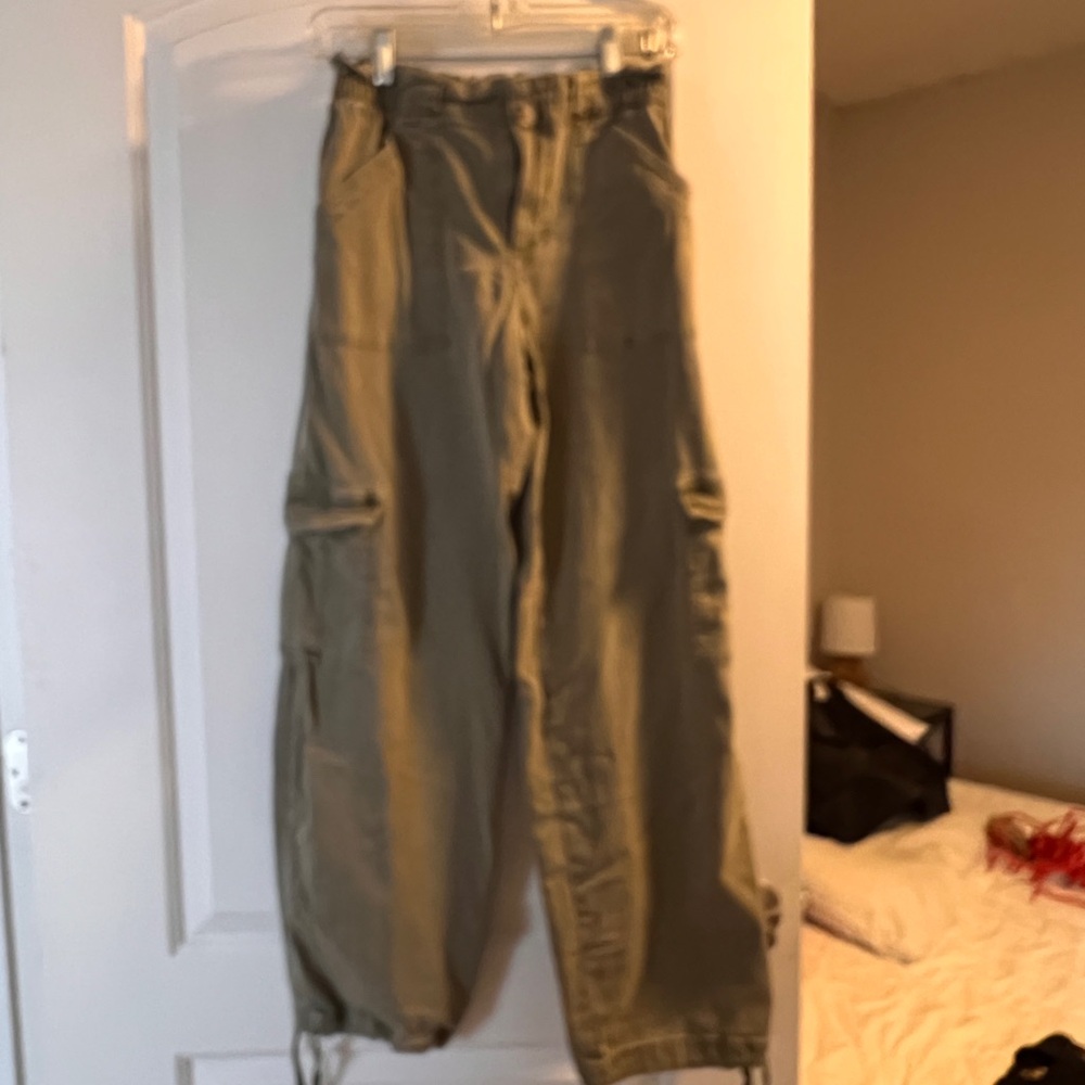 Maurices Men's Olive Cargo Pants